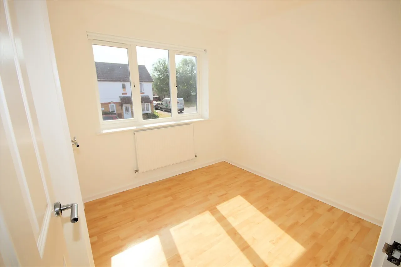 Nicholls Close, Barton-Le-Clay, MK45, photo 21