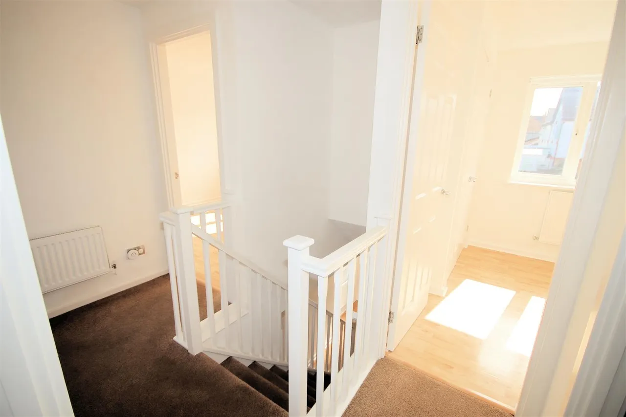 Nicholls Close, Barton-Le-Clay, MK45, photo 14