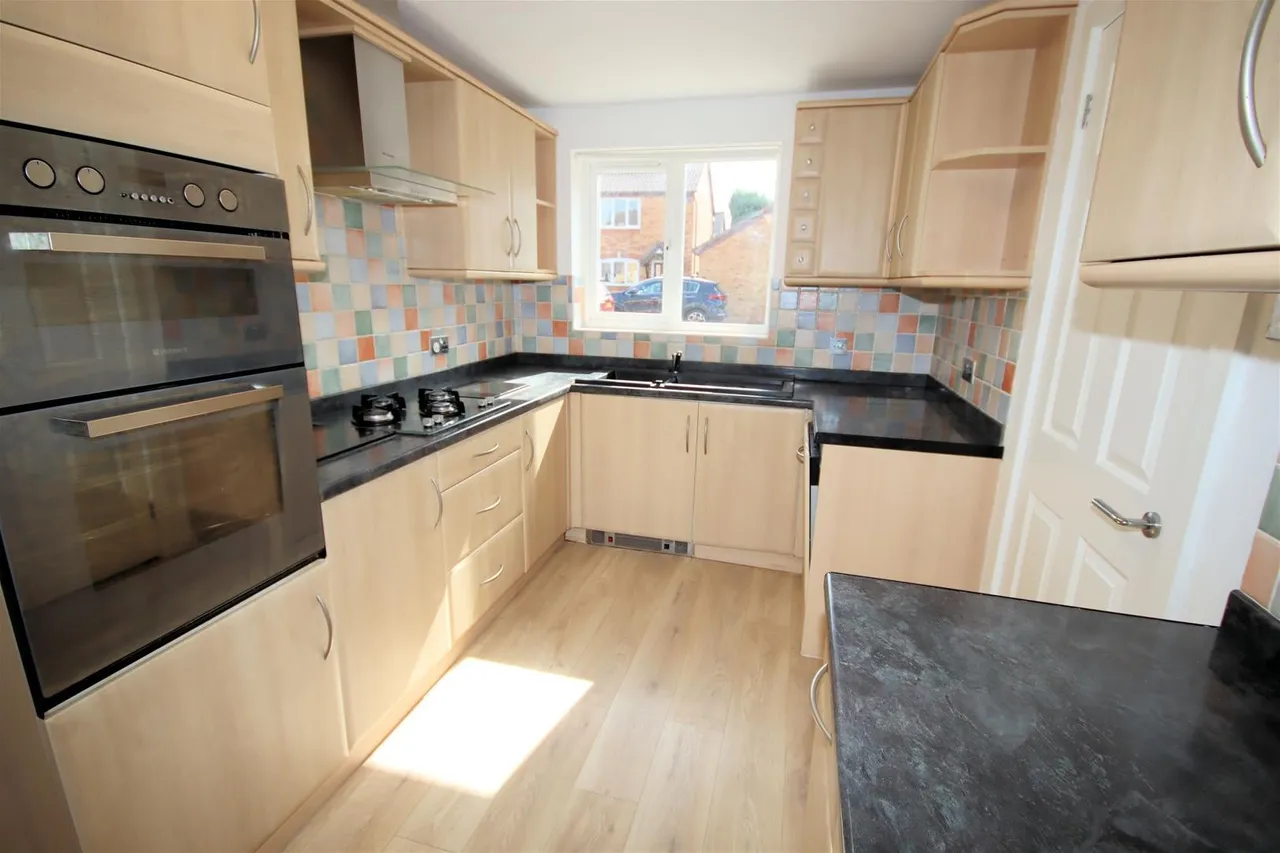Nicholls Close, Barton-Le-Clay, MK45, photo 8