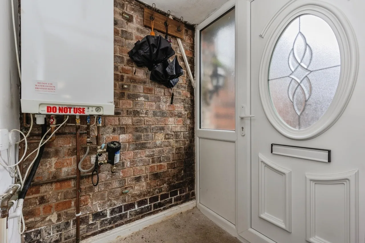 Queens Road, Sale, Greater Manchester, M33, photo 8