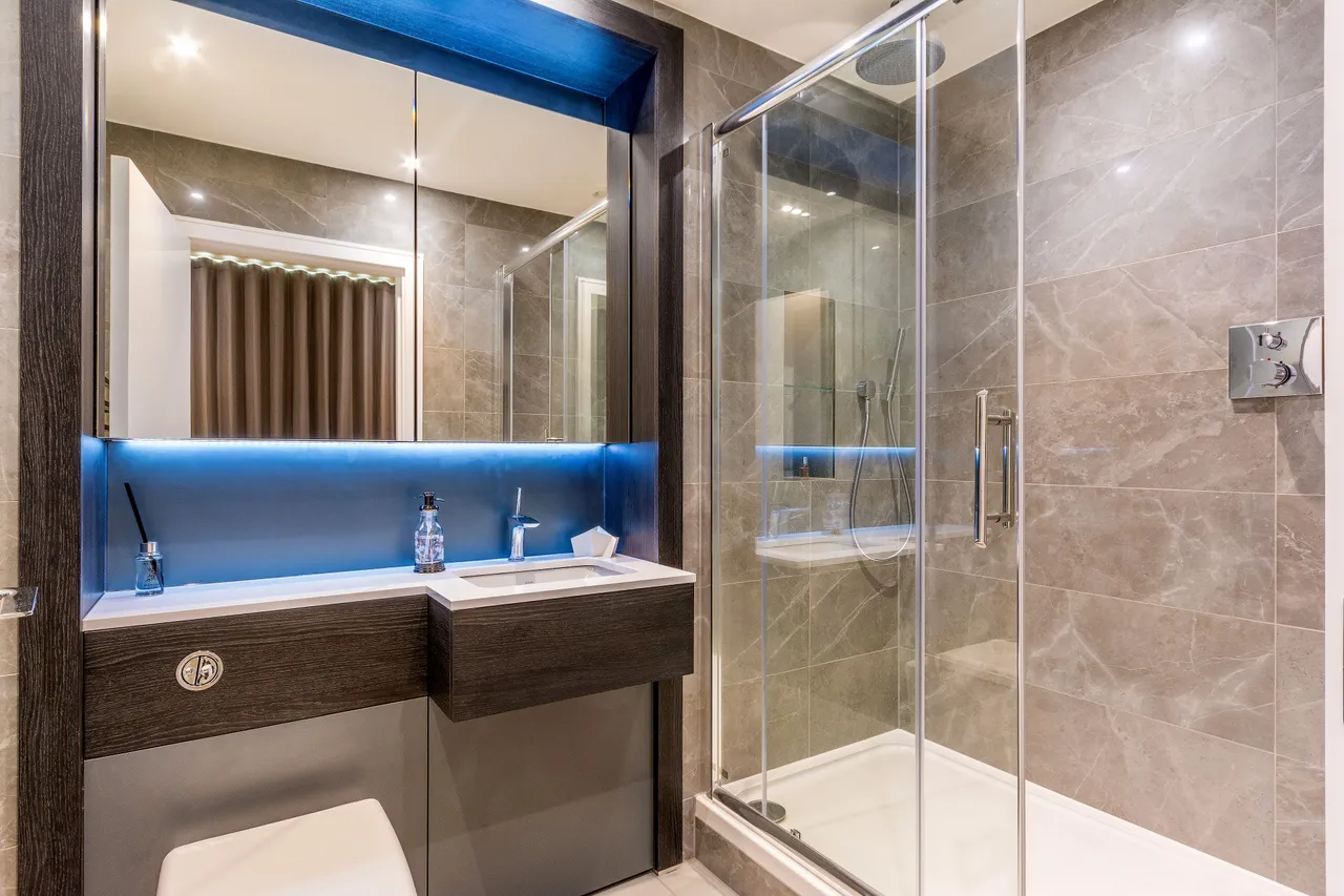 Flat 50, Kempton House, Heritage Place, London, photo 7