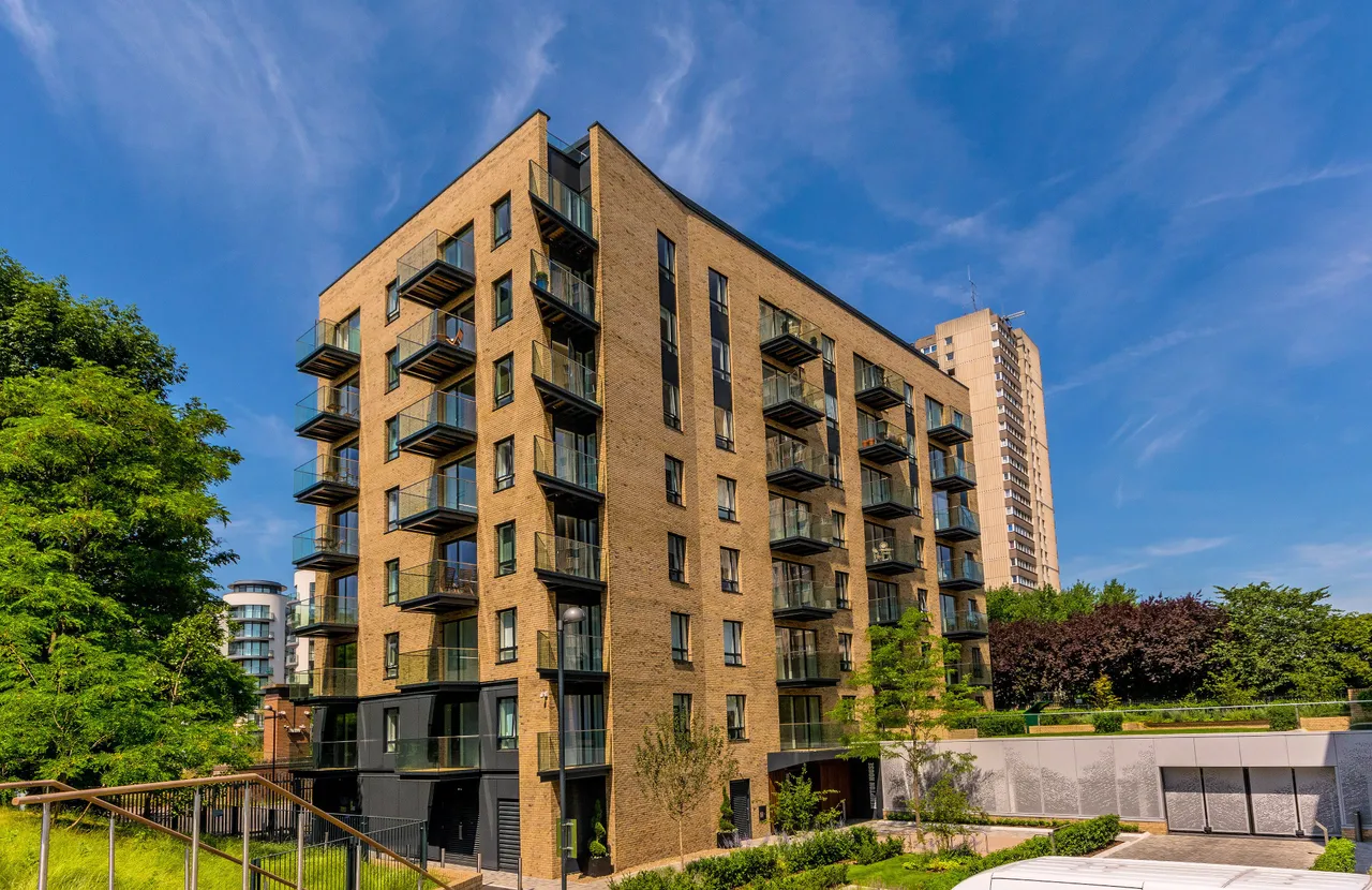 Flat 50, Kempton House, Heritage Place, London, photo 8
