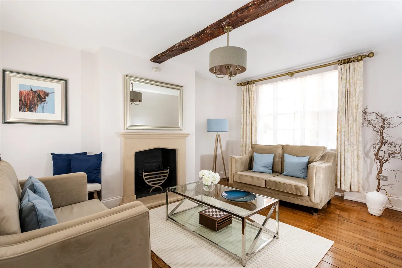 Castle Street, Buckingham, MK18, photo 3