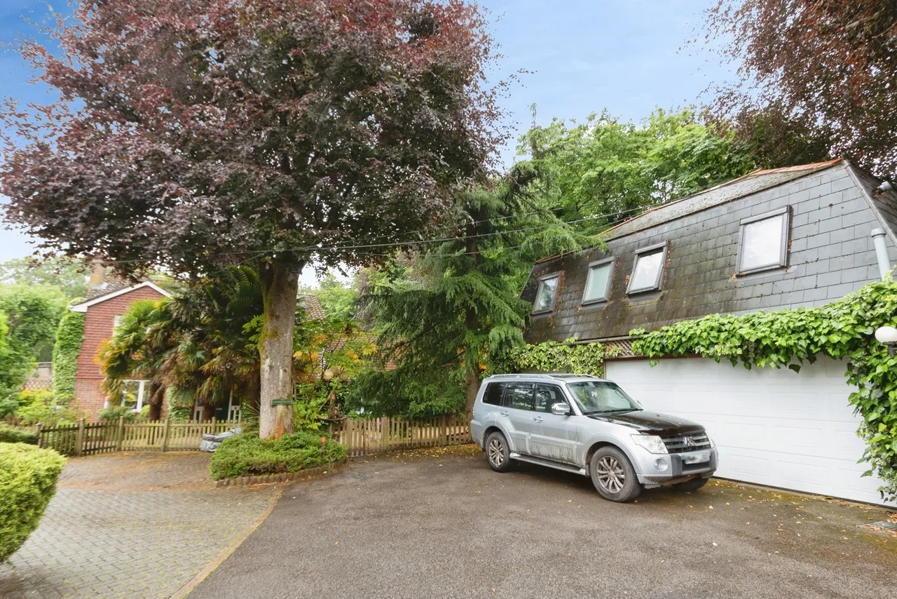 The Harrow Way, Basingstoke, RG22, photo 12