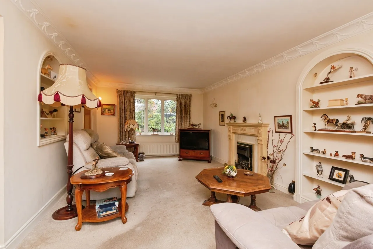 The Harrow Way, Basingstoke, RG22, photo 16
