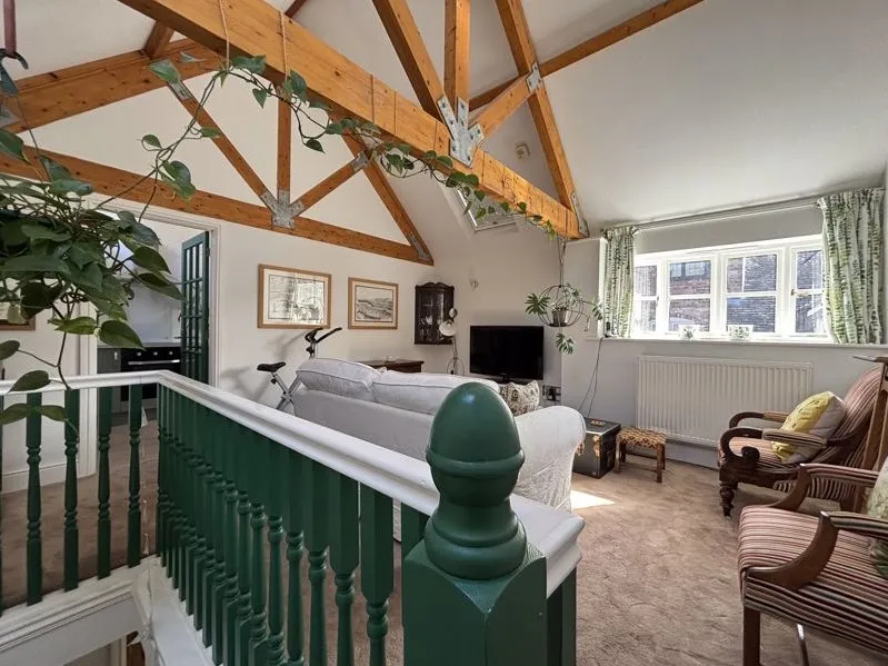 Priory Court, Much Wenlock, Shropshire TF13 6RA, photo 9