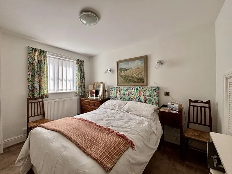 Priory Court, Much Wenlock, Shropshire TF13 6RA, photo 4