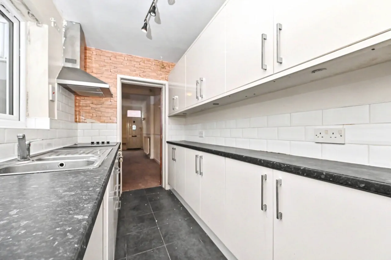 Wade Street, Burselm, Stoke-on-Trent, photo 6