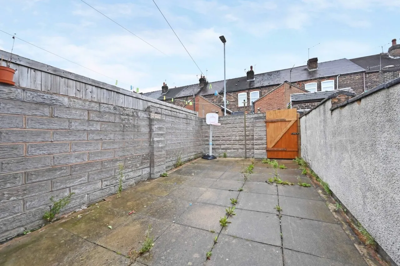 Wade Street, Burselm, Stoke-on-Trent, photo 11