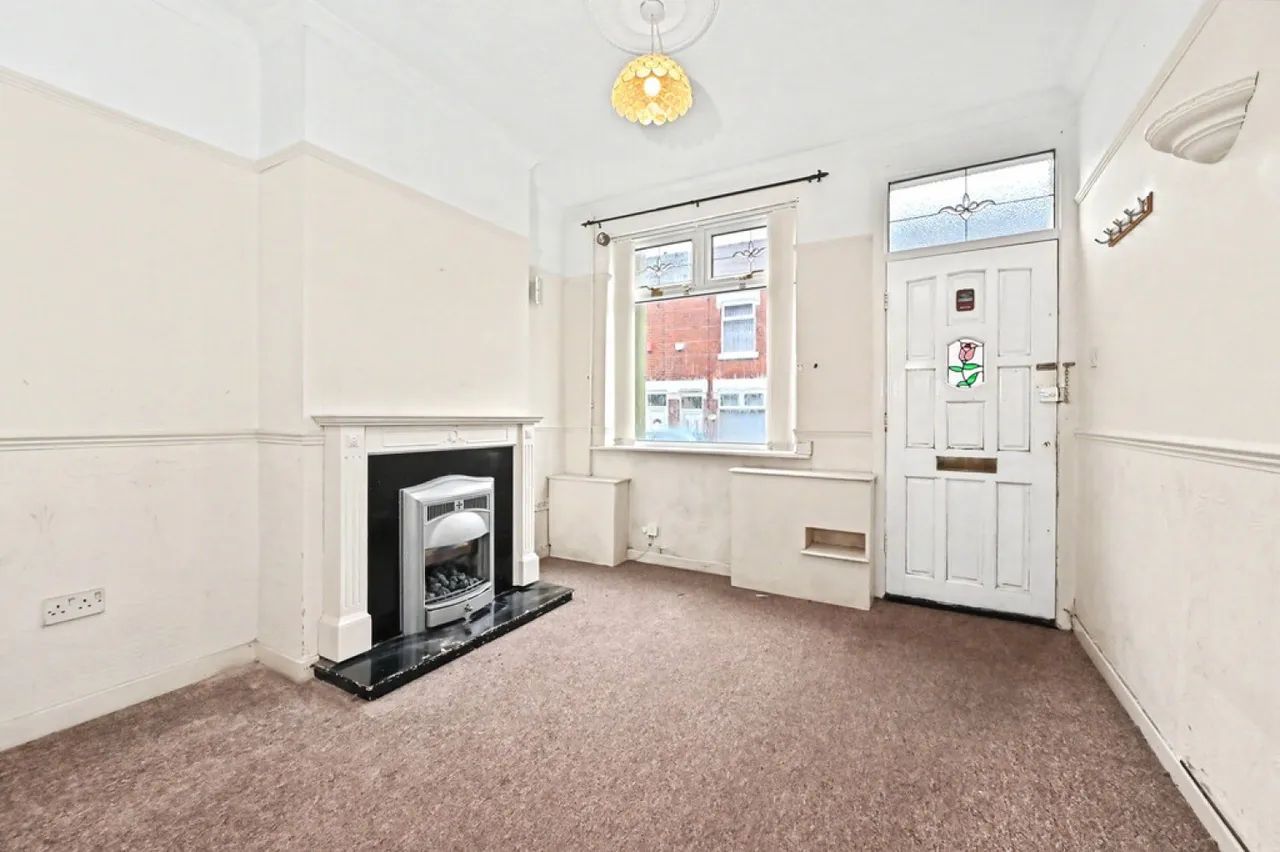 Wade Street, Burselm, Stoke-on-Trent, photo 2