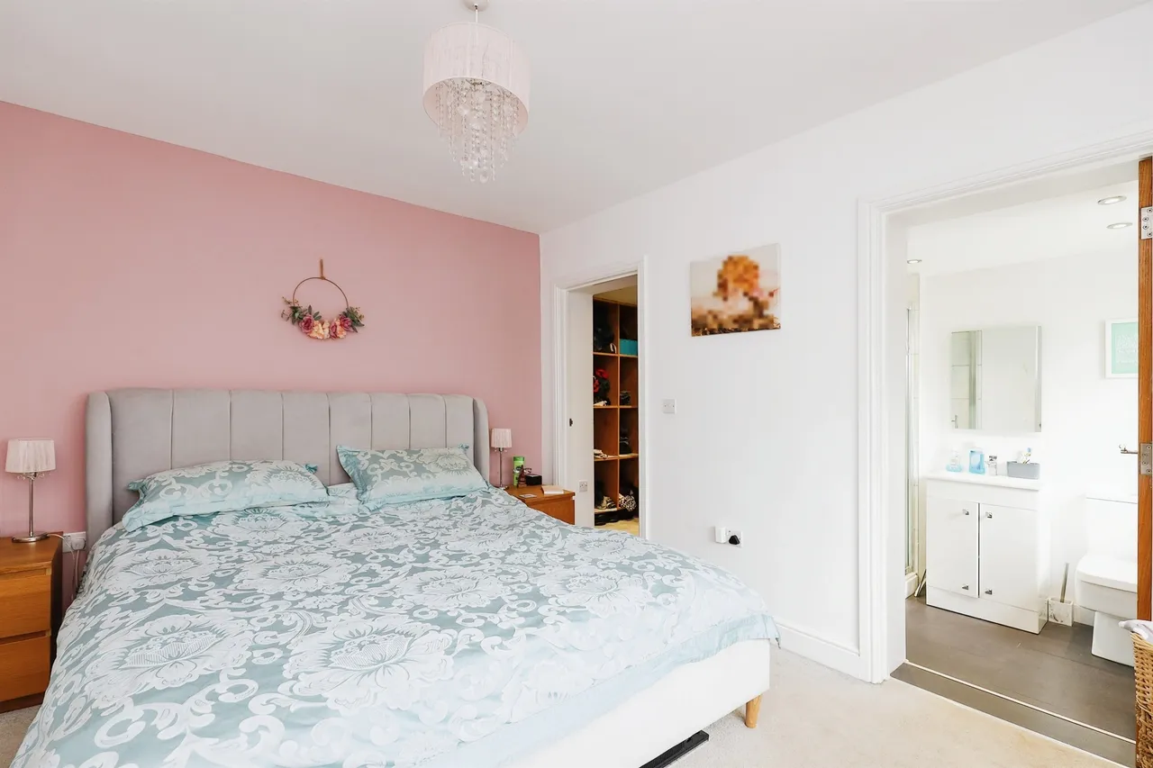 Gwernrhuddi Road, Cardiff, CF23, photo 11