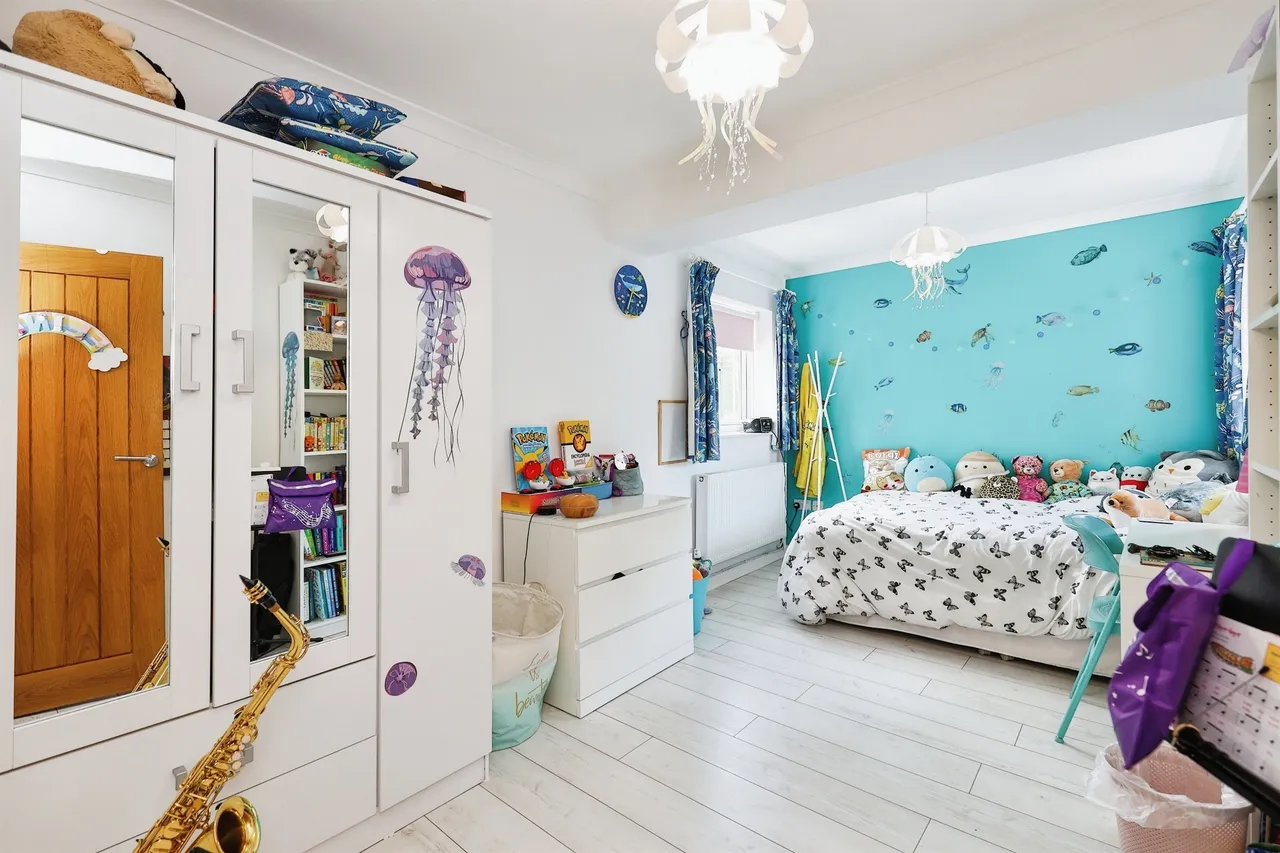 Gwernrhuddi Road, Cardiff, CF23, photo 15