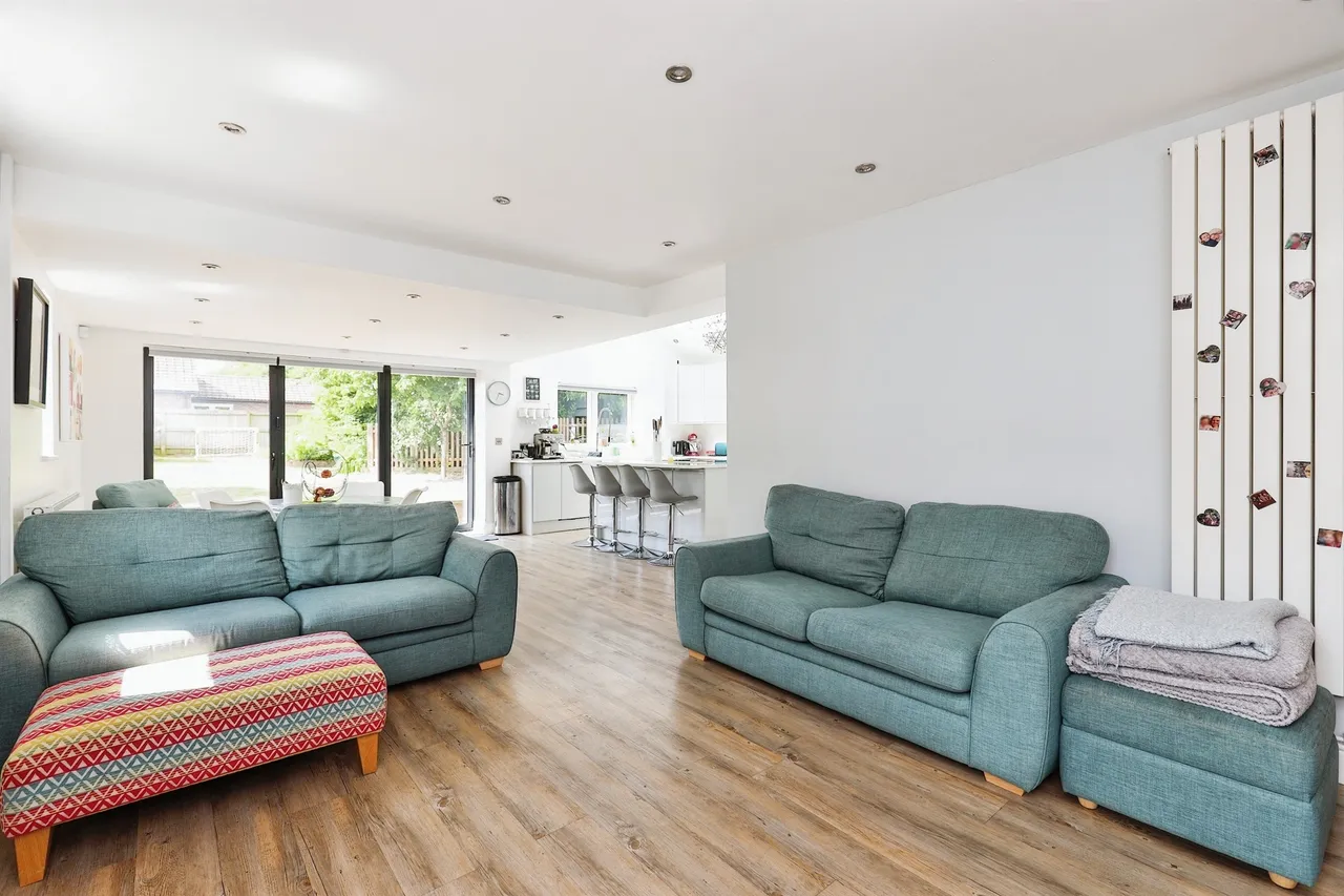 Gwernrhuddi Road, Cardiff, CF23, photo 22