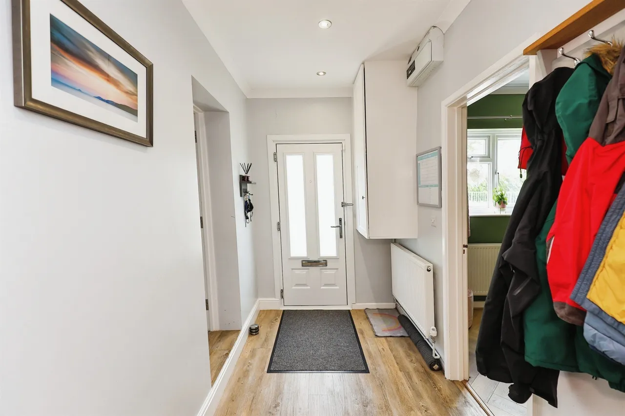 Gwernrhuddi Road, Cardiff, CF23, photo 25