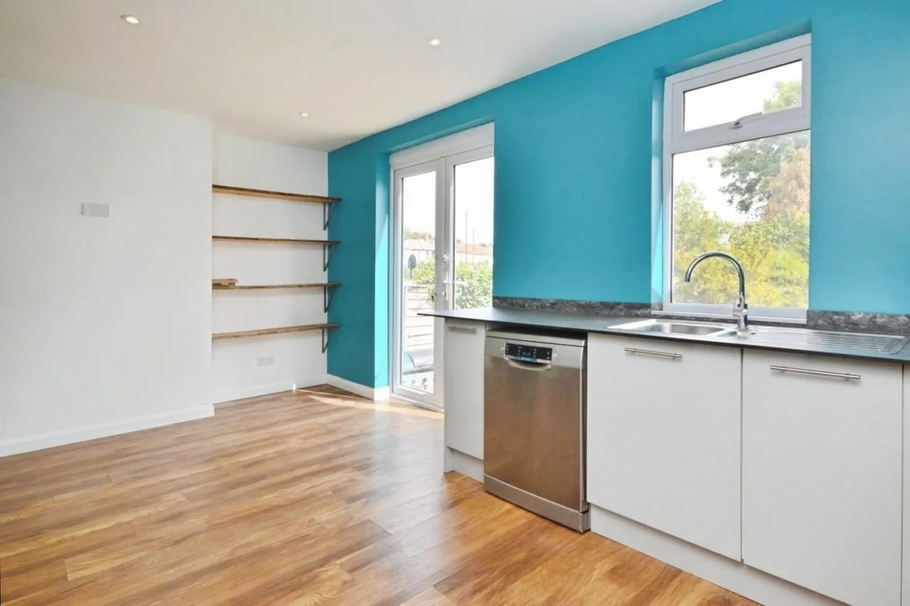 Beechmount Grove, Hengrove, Bristol, photo 7