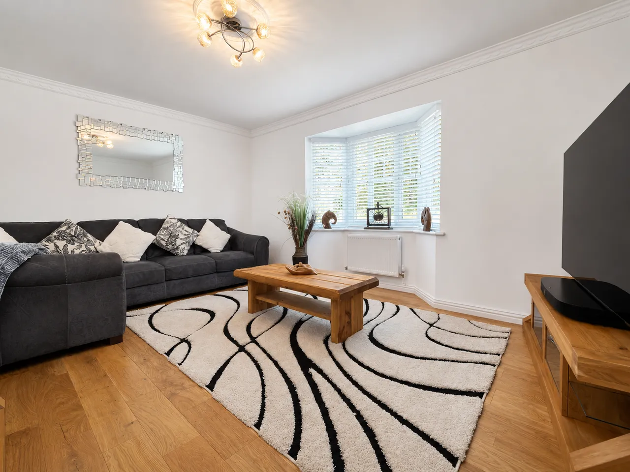 Woodlands Avenue, Clydach, photo 4
