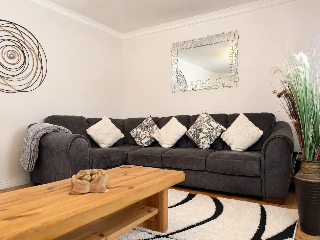 Woodlands Avenue, Clydach, photo 5