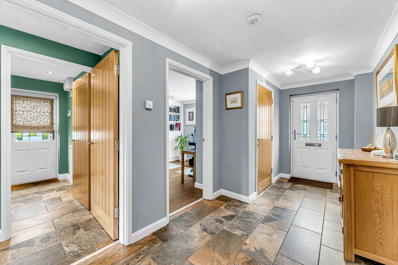Chesterton Drive, Winwick, Warrington, WA2 8XF, photo 6