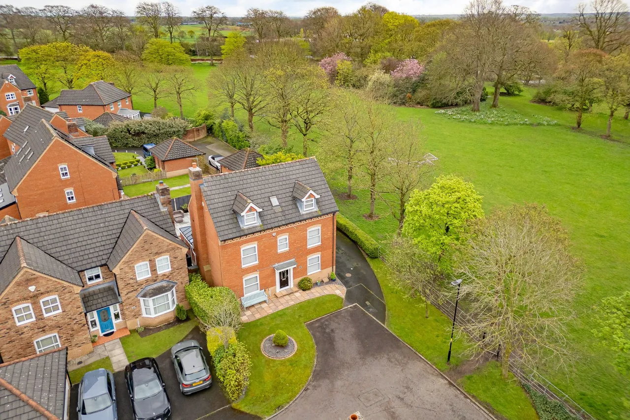 Chesterton Drive, Winwick, Warrington, WA2 8XF, photo 50