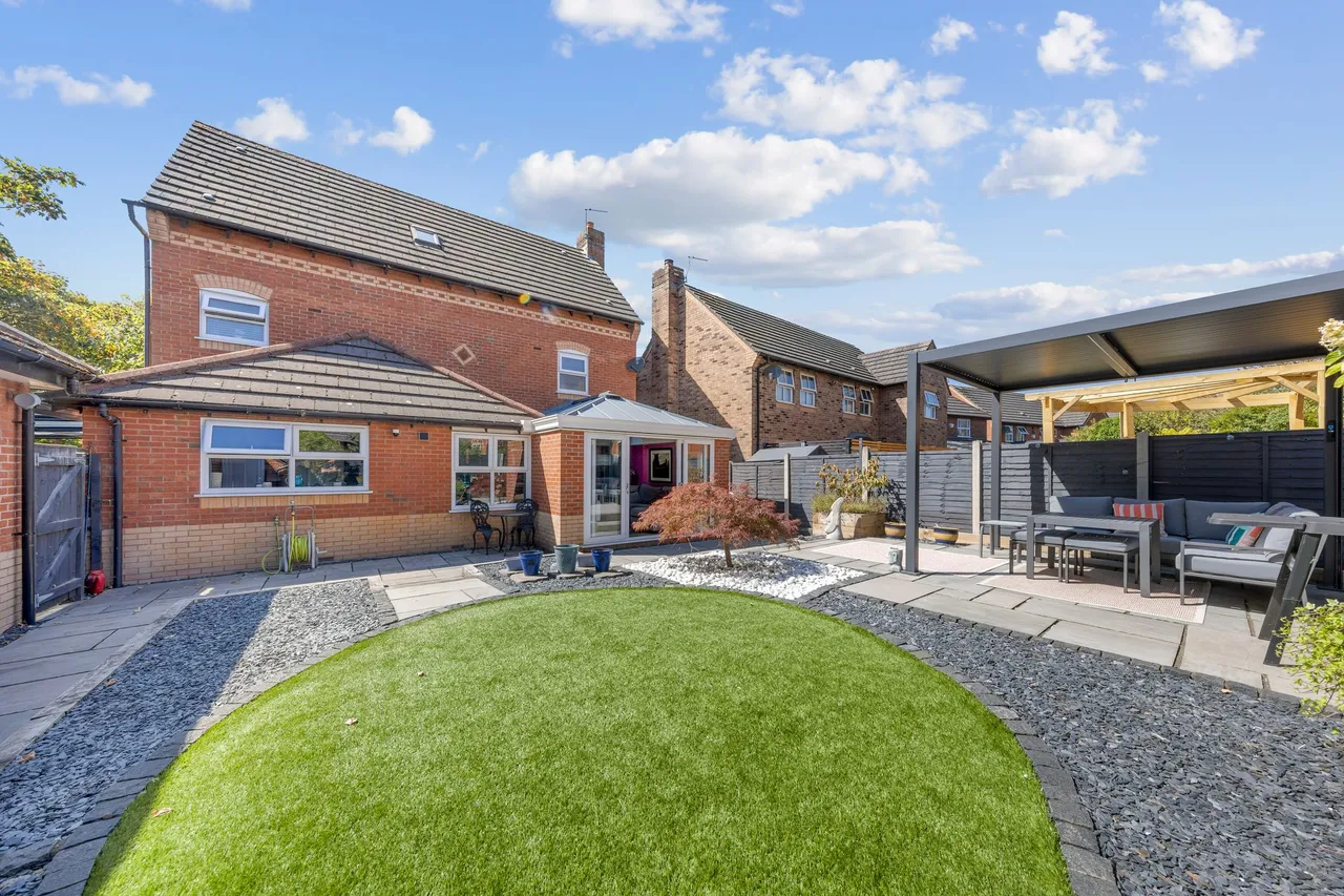 Chesterton Drive, Winwick, Warrington, WA2 8XF, photo 4