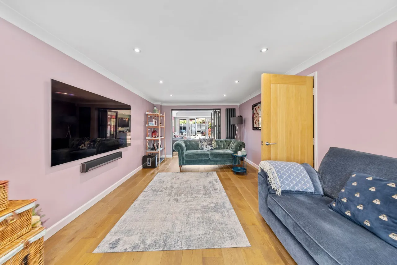 Chesterton Drive, Winwick, Warrington, WA2 8XF, photo 3
