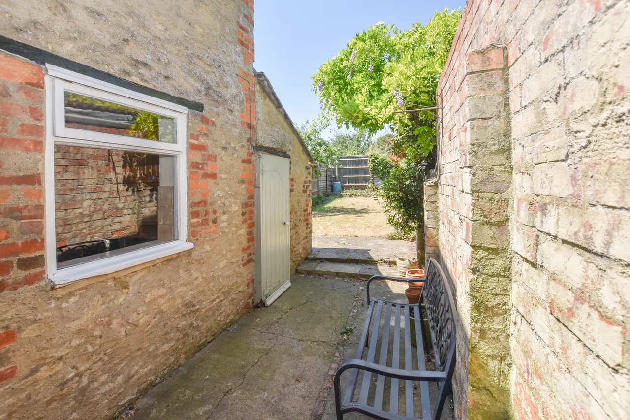 Buckingham Road, Bicester, photo 17