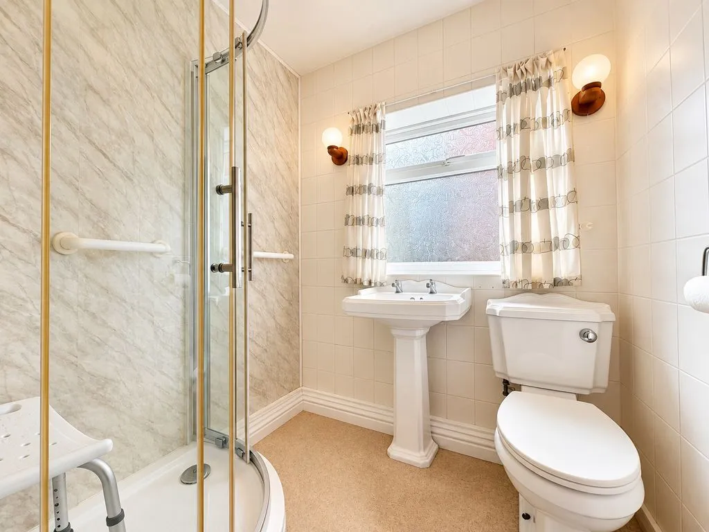 Ashmead Road, Burntwood, WS7, photo 9