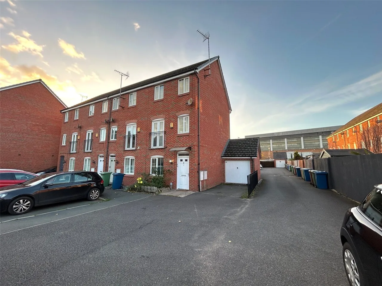 3 bed house for sale — Felton Close, Stafford, Staffordshire, ST17