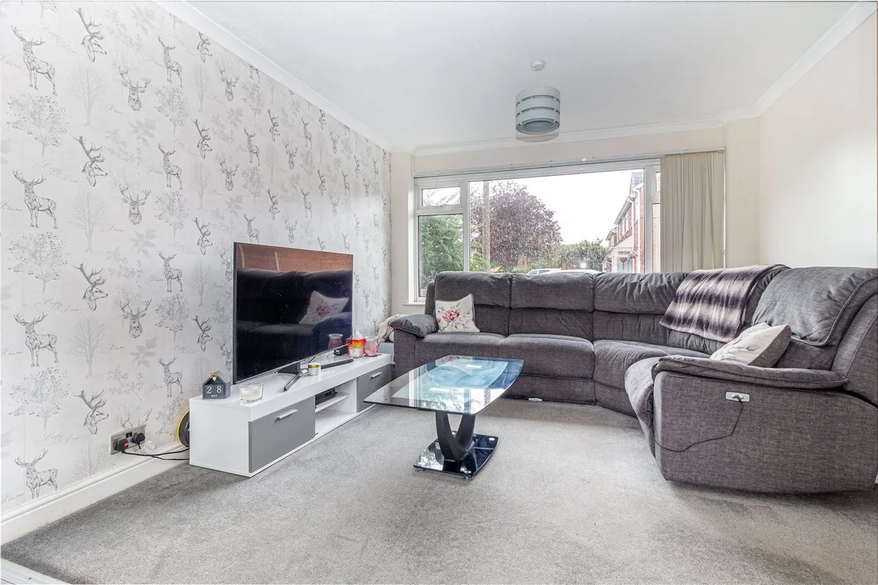 Cheswick Close, Winyates Green, Redditch, Worcestershire, B98 0QQ, photo 2