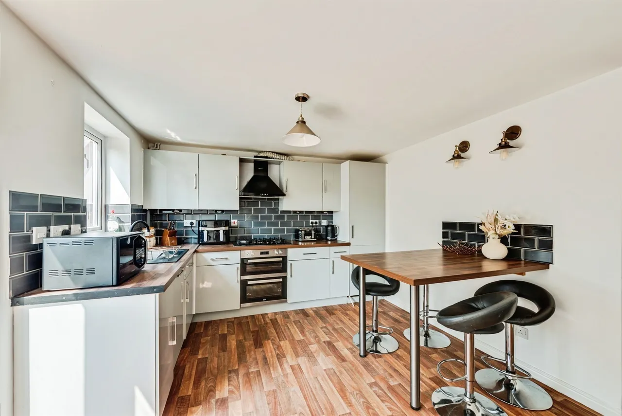 Shearwood Road, Peatmoor, SN5, photo 4