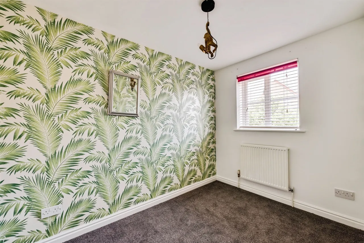 Shearwood Road, Peatmoor, SN5, photo 17