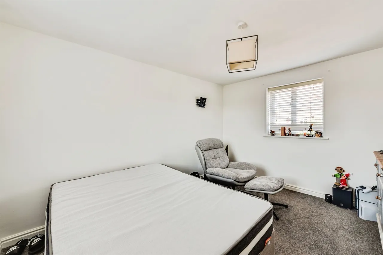 Shearwood Road, Peatmoor, SN5, photo 12