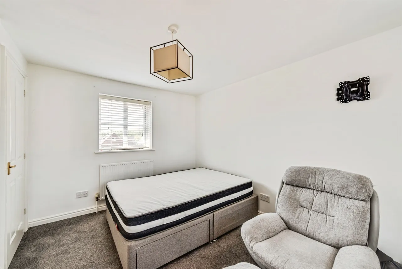 Shearwood Road, Peatmoor, SN5, photo 11
