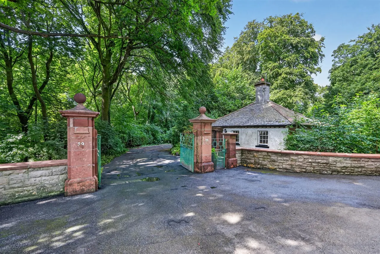 Bangor Road, Groomsport, BT19, photo 18