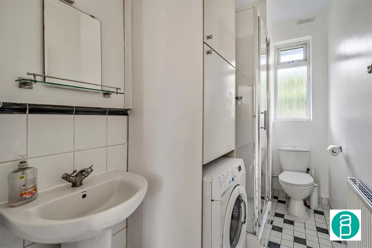 Kingston Road, WIMBLEDON, LONDON SW19 3NJ, photo 9