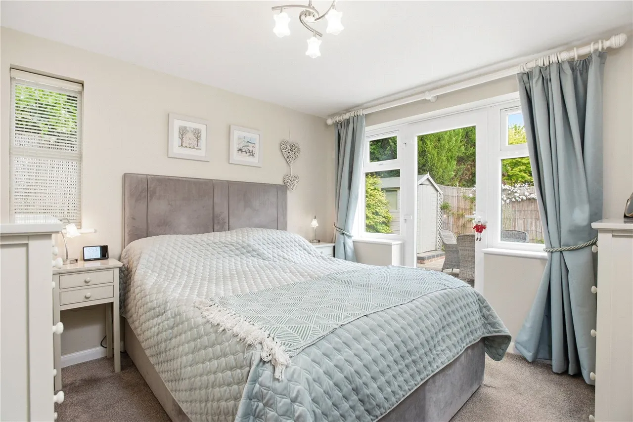 Winston Close, Stratford-upon-Avon, Warwickshire, CV37, photo 5