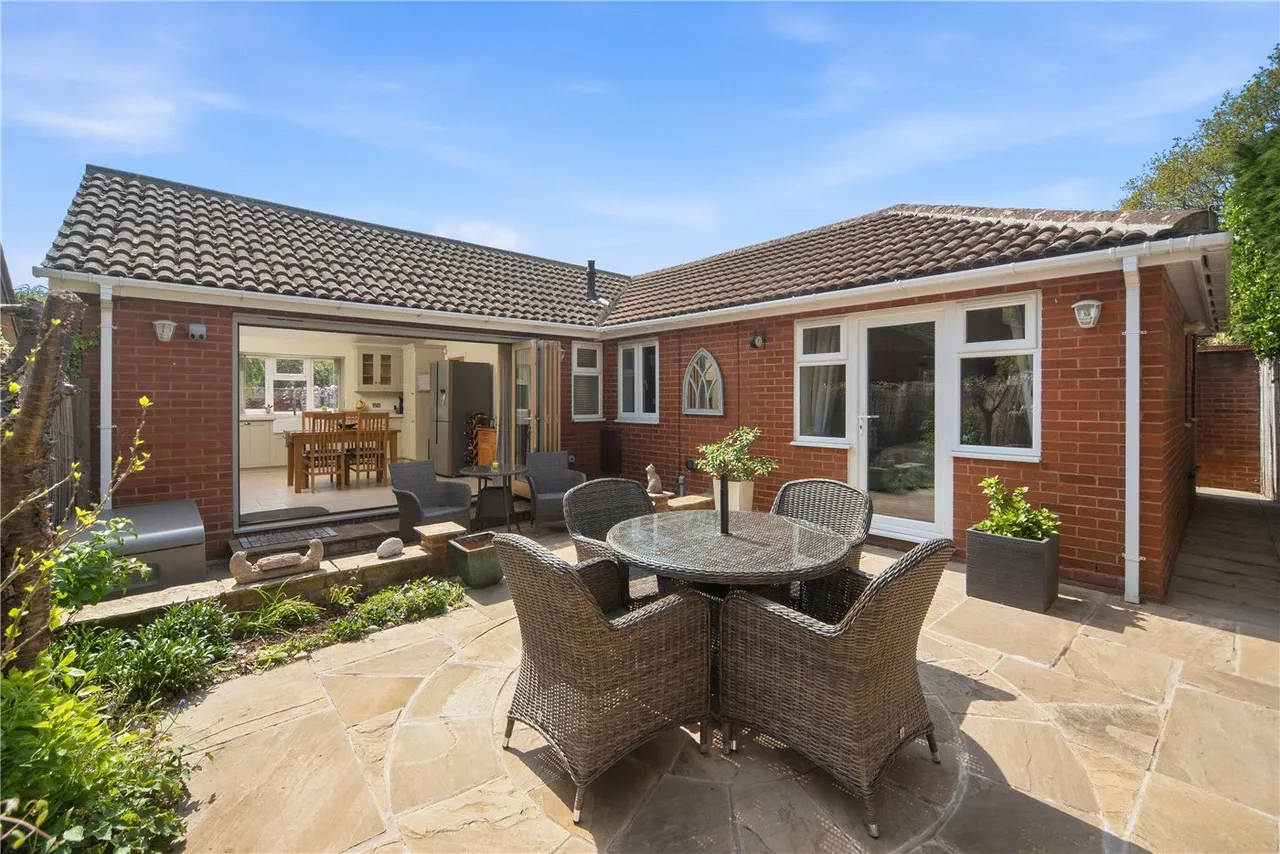 Winston Close, Stratford-upon-Avon, Warwickshire, CV37, photo 12
