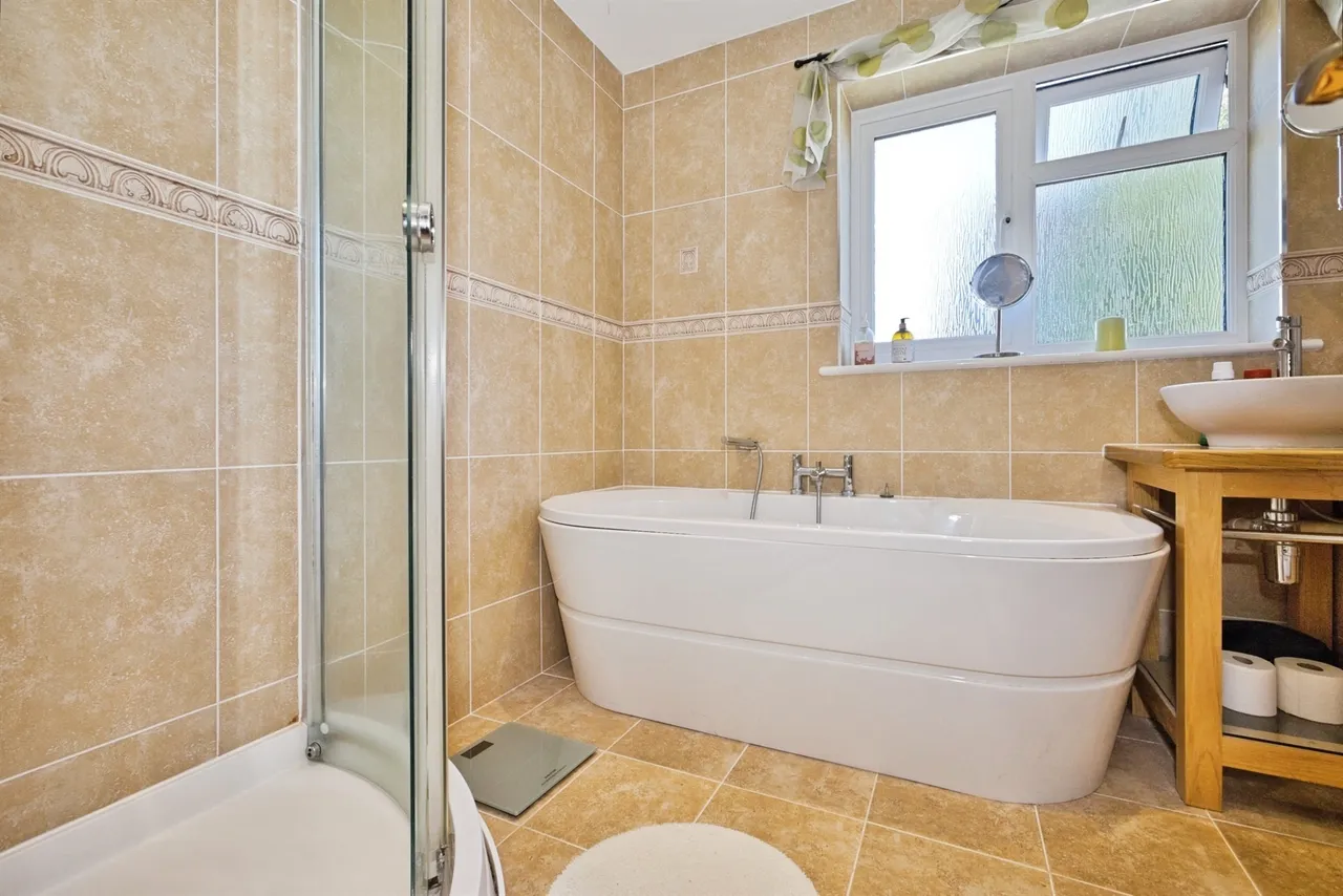Wraxhill Road, Yeovil, BA20, photo 15