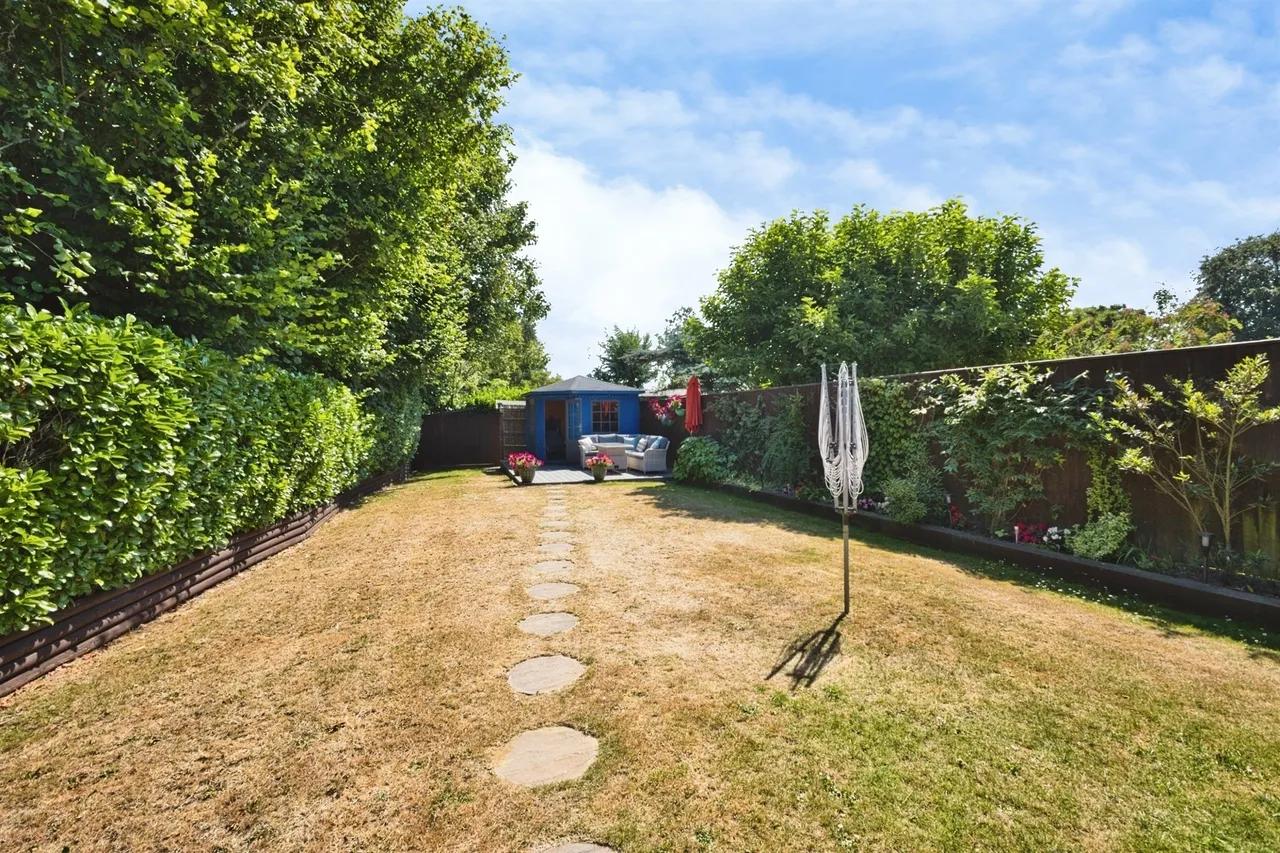 Wraxhill Road, Yeovil, BA20, photo 17