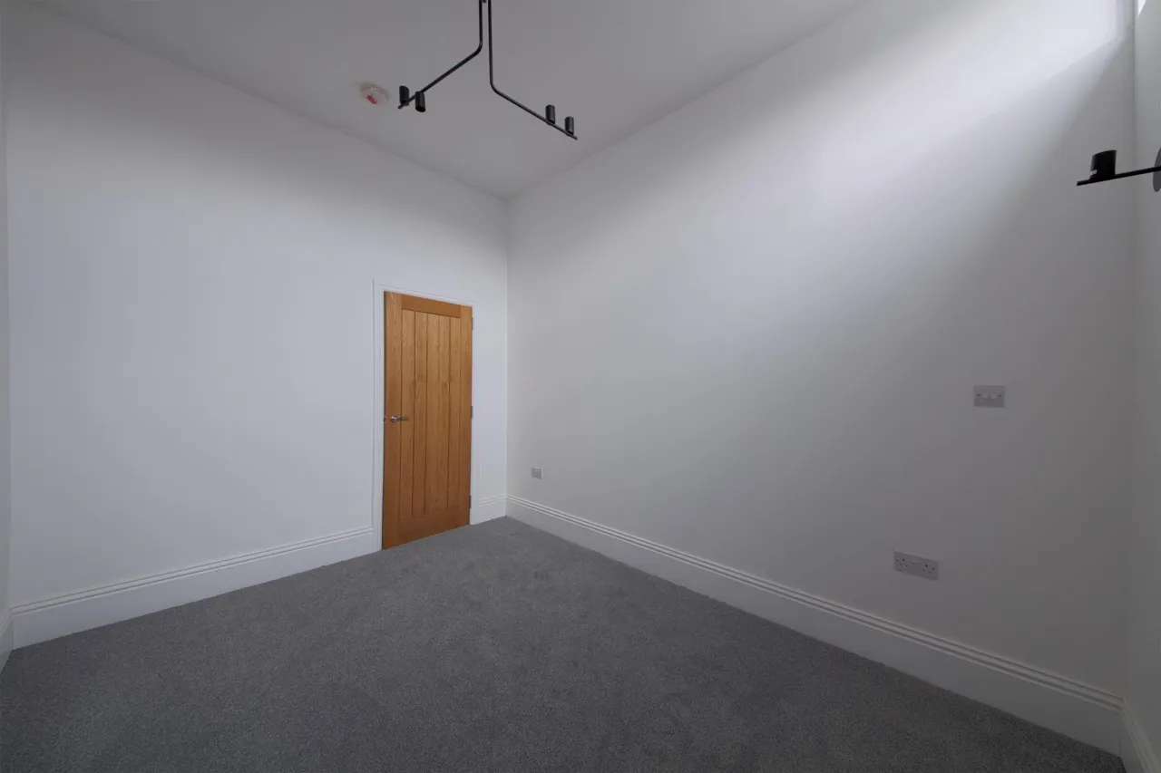 Queen Street, Maidenhead, SL6, photo 8