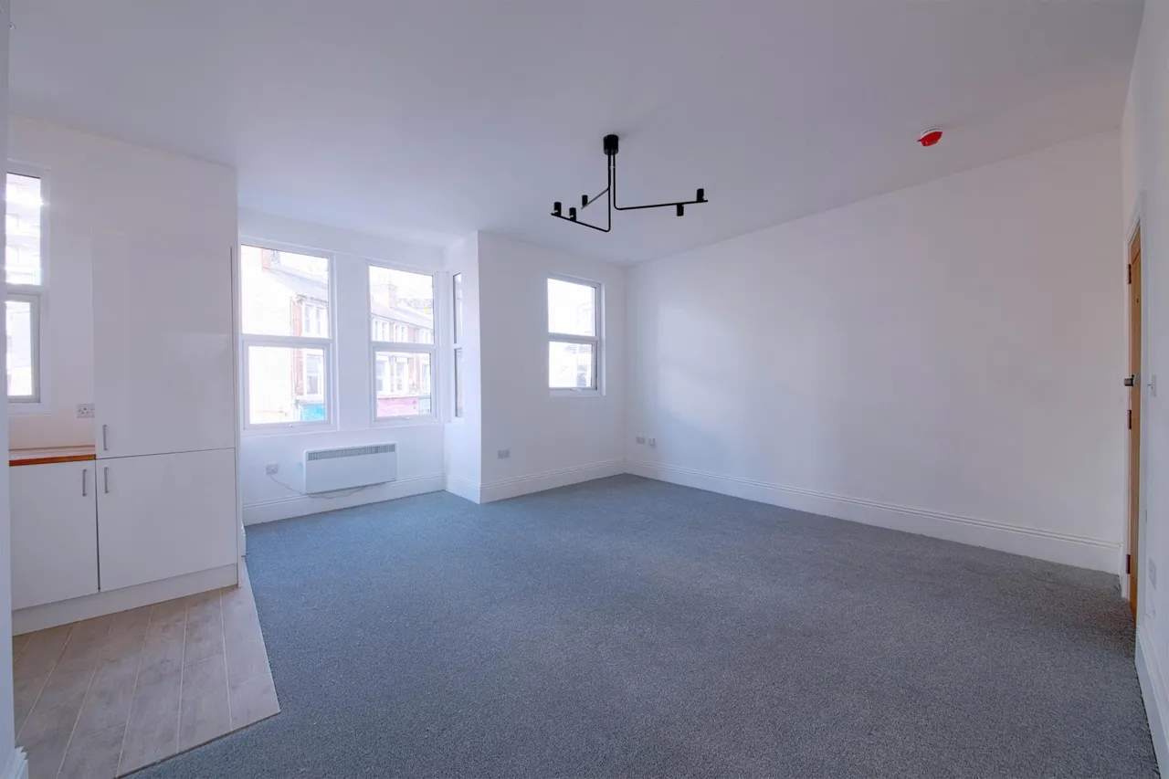 Queen Street, Maidenhead, SL6, photo 4
