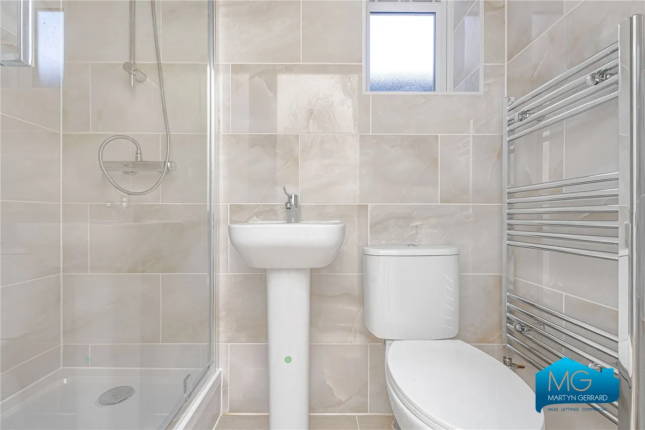 Norbury Grove, Mill Hill, NW7, photo 6