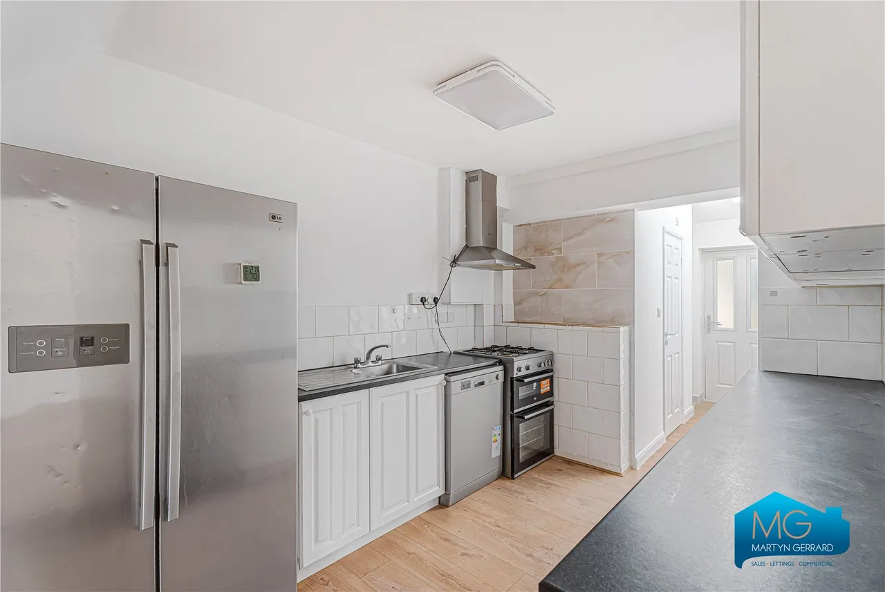 Norbury Grove, Mill Hill, NW7, photo 4