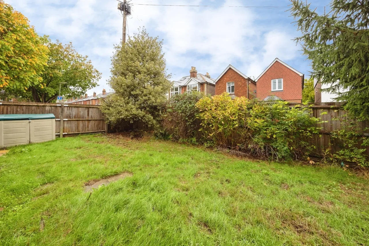 Grays Road, Godalming, GU7, photo 6