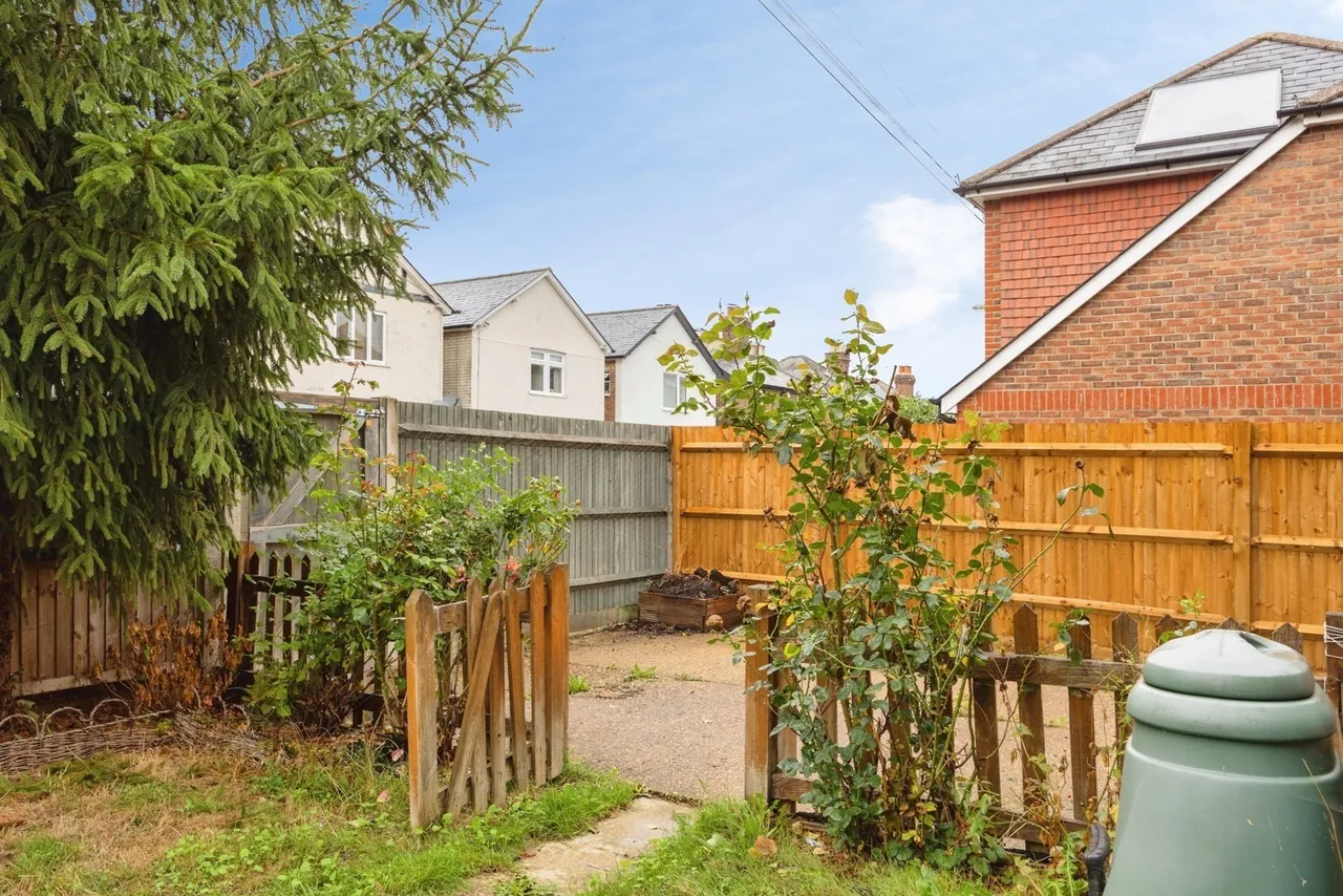 Grays Road, Godalming, GU7, photo 10