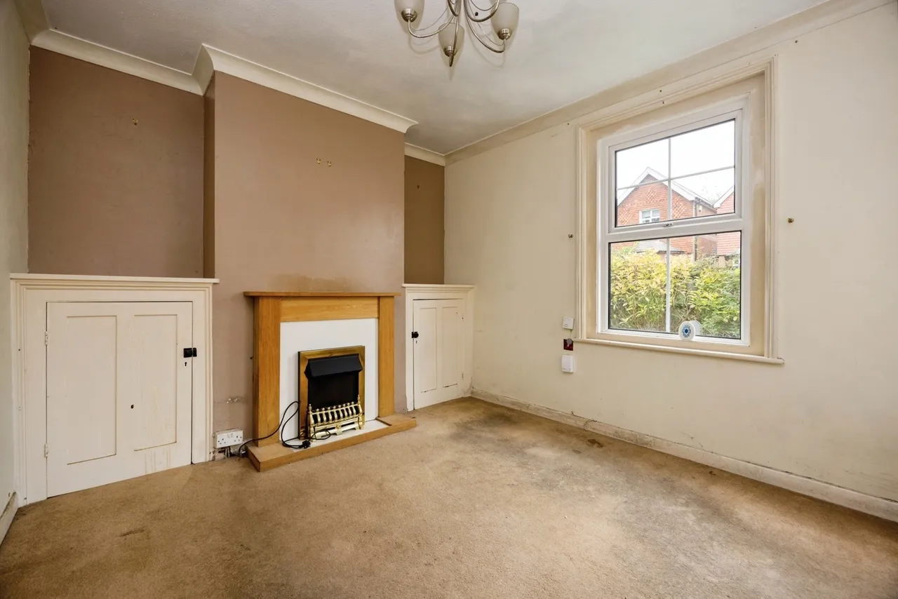Grays Road, Godalming, GU7, photo 3