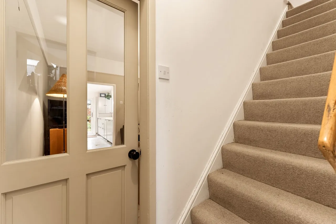 Fernleigh Avenue, Manchester, M19, photo 11