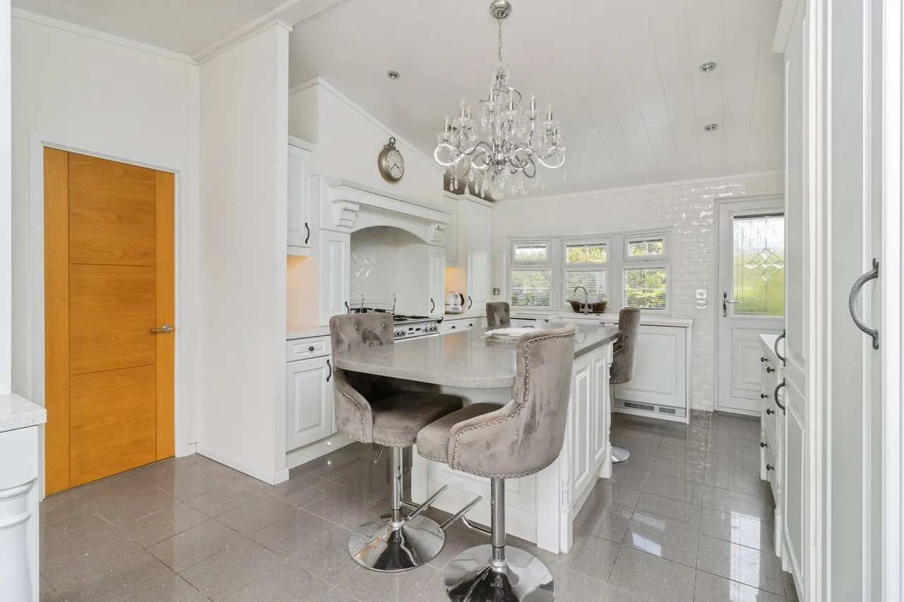 Totnes Road, Paignton, TQ4, photo 19