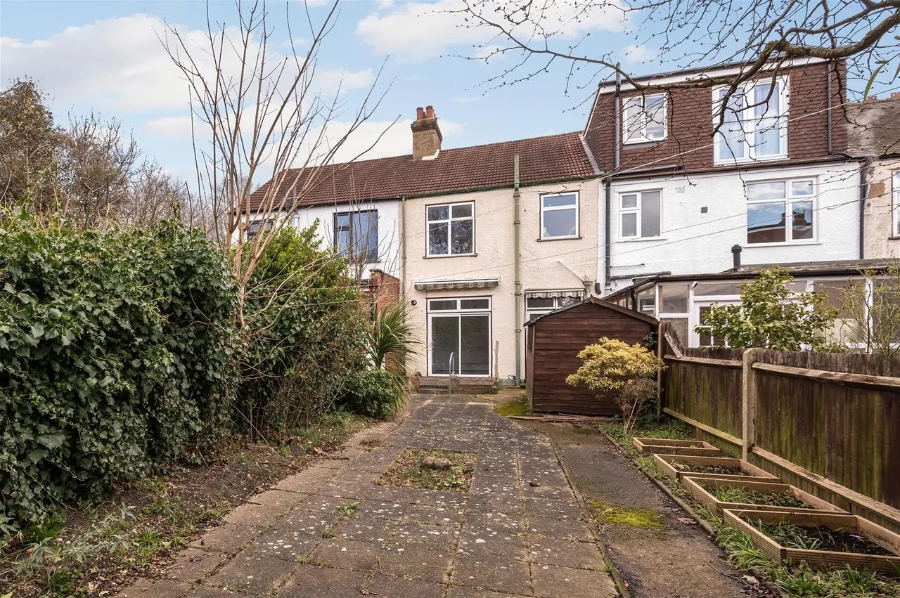 Lower Downs Road, London SW20 8QG, photo 8