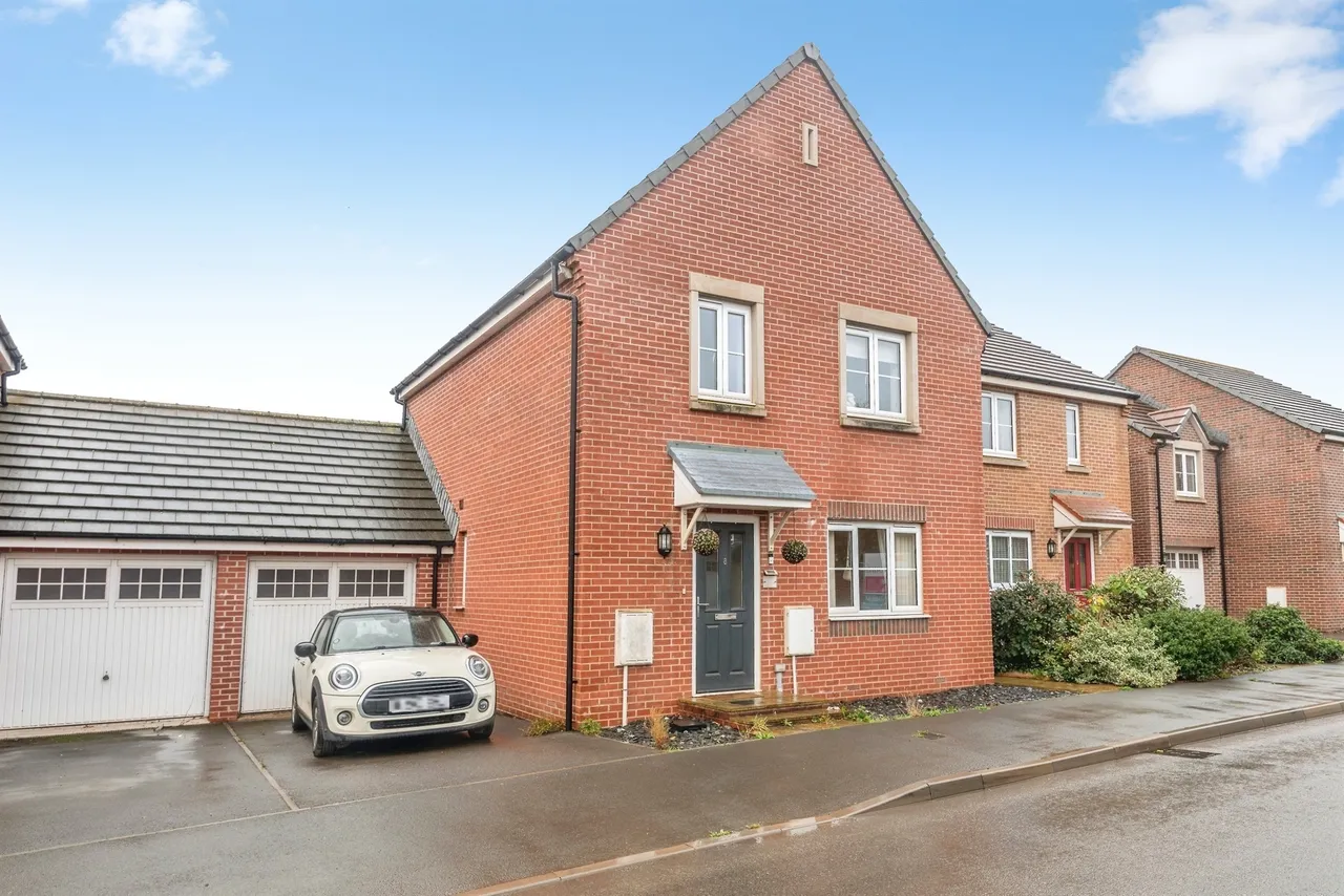 3 bed house for sale, Stag Valley Road, Bridgwater, TA6